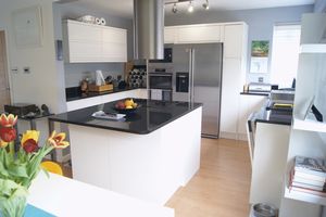 Kitchen- click for photo gallery